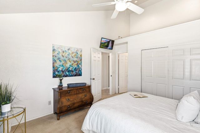 2100 Cobblestone Manor, Modesto, CA 95355