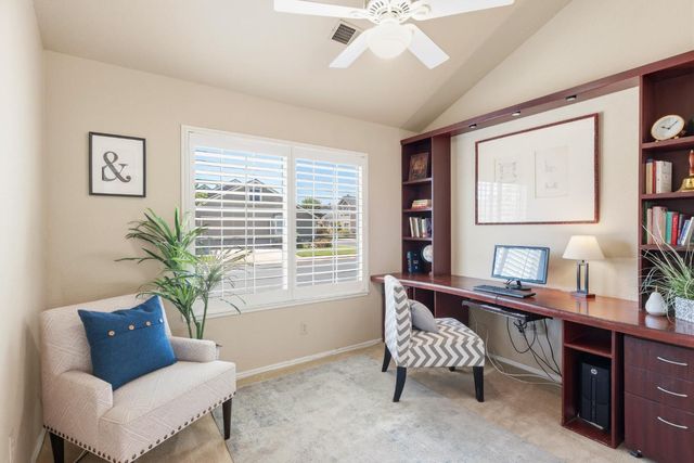 2100 Cobblestone Manor, Modesto, CA 95355