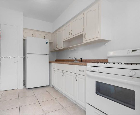 744 85th Street 3, Miami Beach, FL 33141