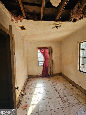 2411 Harden Street, Savannah, GA 31415