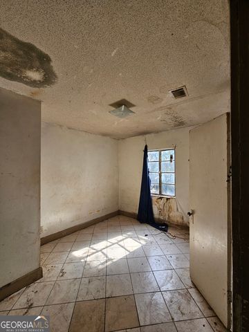 2411 Harden Street, Savannah, GA 31415