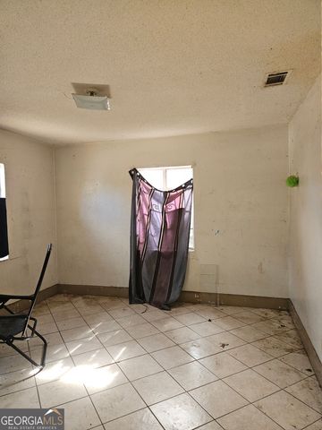 2411 Harden Street, Savannah, GA 31415