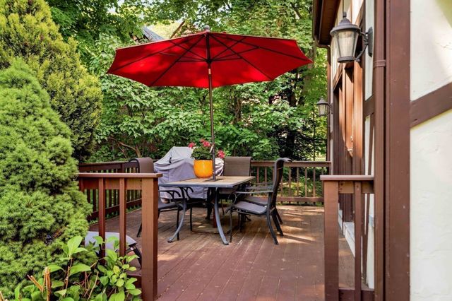 421 Waverley Ave, Newton, MA 02458