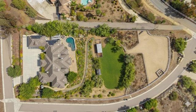 3401 Adams Run, Encinitas, CA 92024