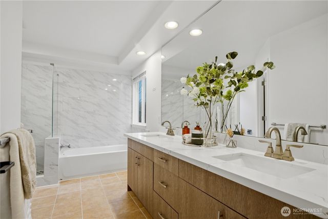 25024 SE 41st Drive, Sammamish, WA 98029