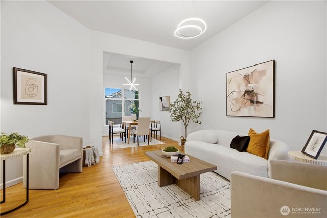 25024 SE 41st Drive, Sammamish, WA 98029