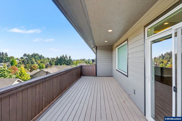 101 Rolling Hills Av SE, Salem, OR 97306