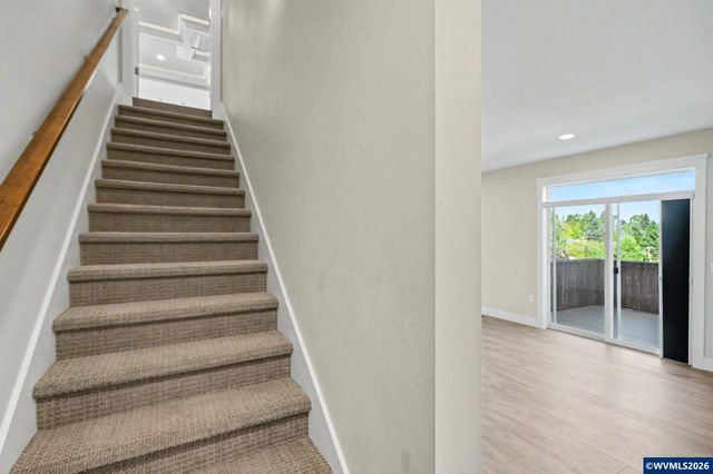 101 Rolling Hills Av SE, Salem, OR 97306