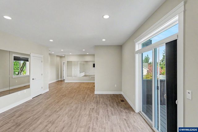 101 Rolling Hills Av SE, Salem, OR 97306