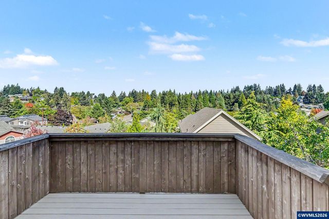 101 Rolling Hills Av SE, Salem, OR 97306