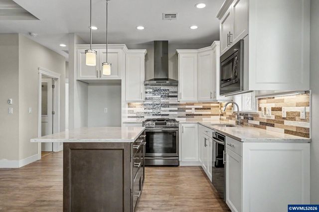 101 Rolling Hills Av SE, Salem, OR 97306