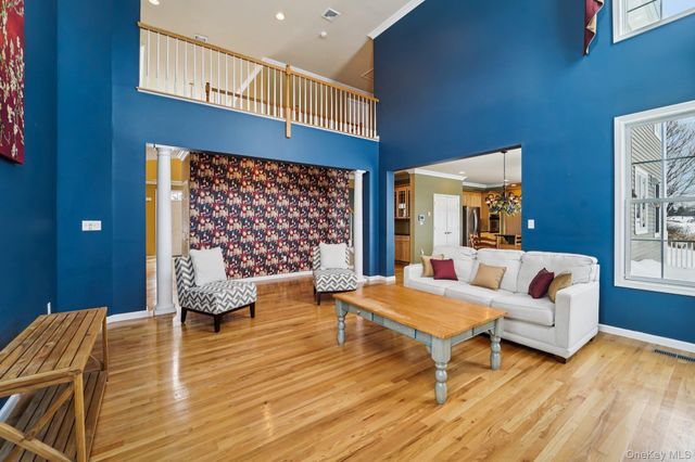 32 Mansion Ridge Boulevard, Monroe, NY 10950