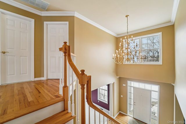 32 Mansion Ridge Boulevard, Monroe, NY 10950