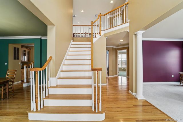 32 Mansion Ridge Boulevard, Monroe, NY 10950