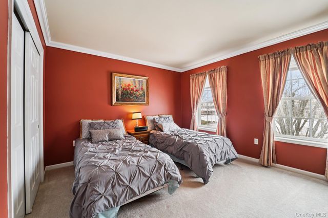 32 Mansion Ridge Boulevard, Monroe, NY 10950