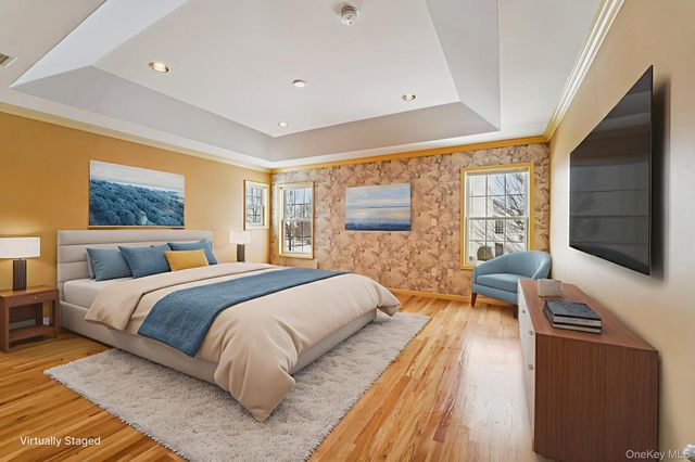 32 Mansion Ridge Boulevard, Monroe, NY 10950