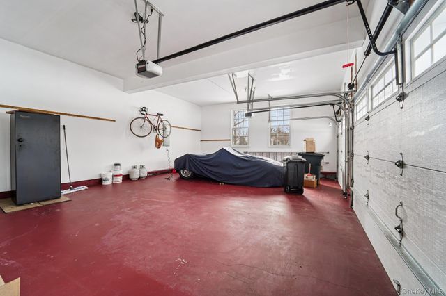 32 Mansion Ridge Boulevard, Monroe, NY 10950