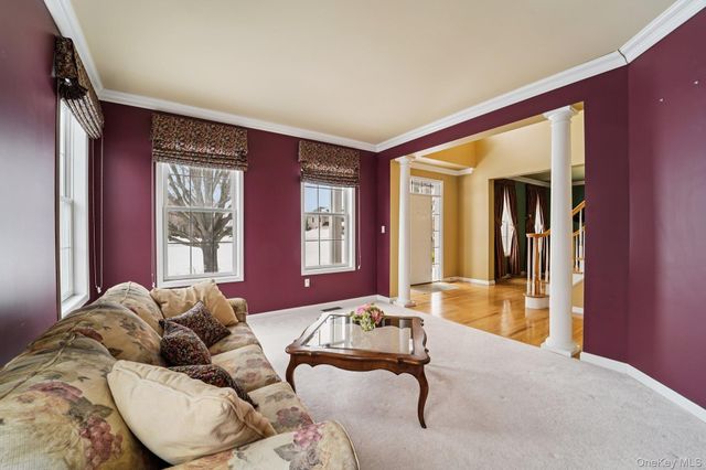 32 Mansion Ridge Boulevard, Monroe, NY 10950