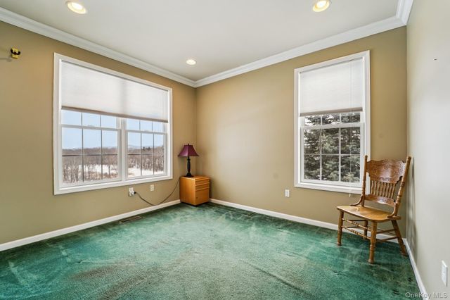 32 Mansion Ridge Boulevard, Monroe, NY 10950