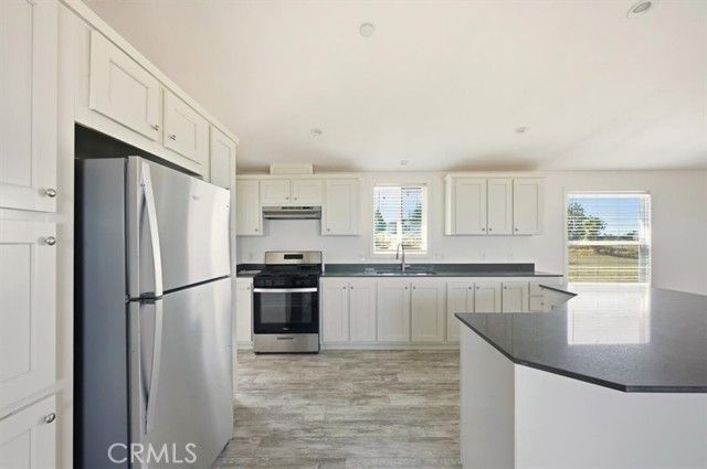 1139 Bonanza Road, Phelan, CA 92372