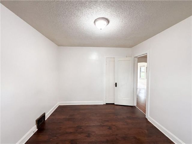 11304 E 55th Terrace, Raytown, MO 64133