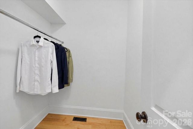 1001 Parkwood Avenue, Charlotte, NC 28205