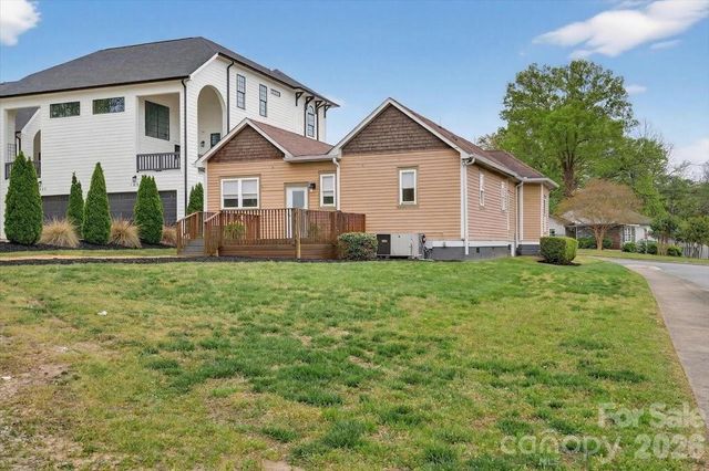 1001 Parkwood Avenue, Charlotte, NC 28205