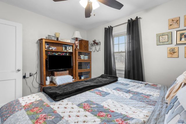 1715 SIOUX AVE, Rapid City, SD 57701