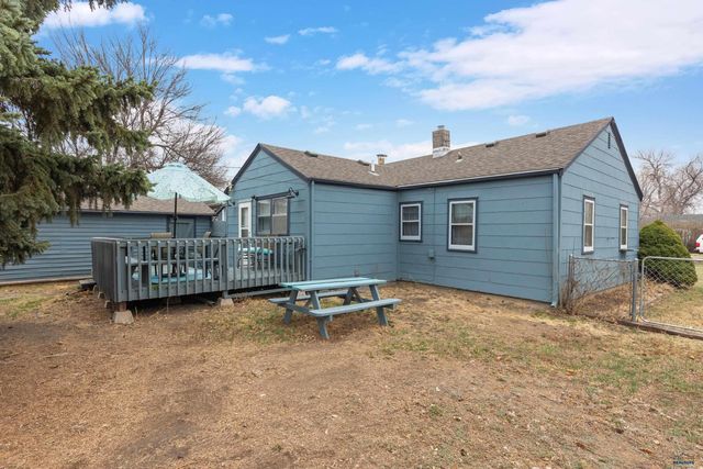 1715 SIOUX AVE, Rapid City, SD 57701