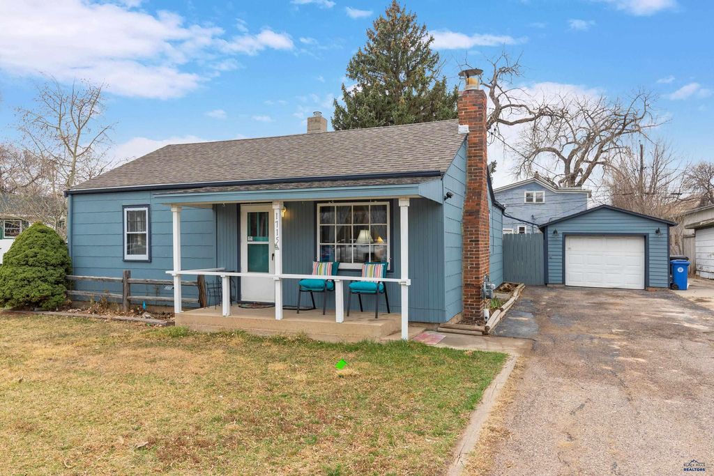 1715 SIOUX AVE, Rapid City, SD 57701