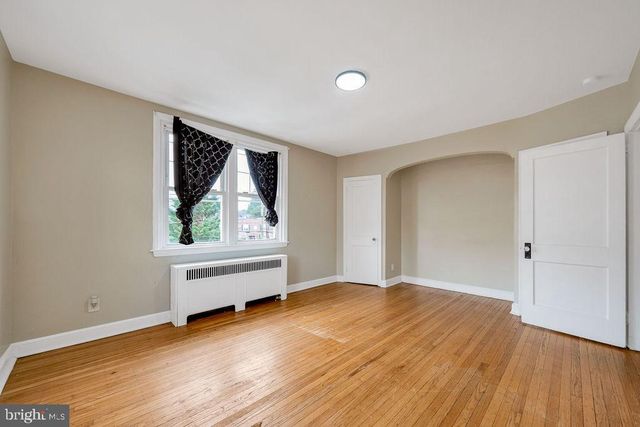 293 WABASH AVE, Lansdowne, PA 19050