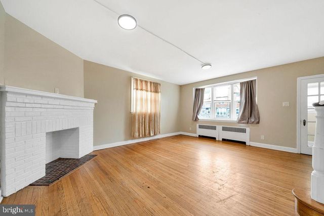 293 WABASH AVE, Lansdowne, PA 19050