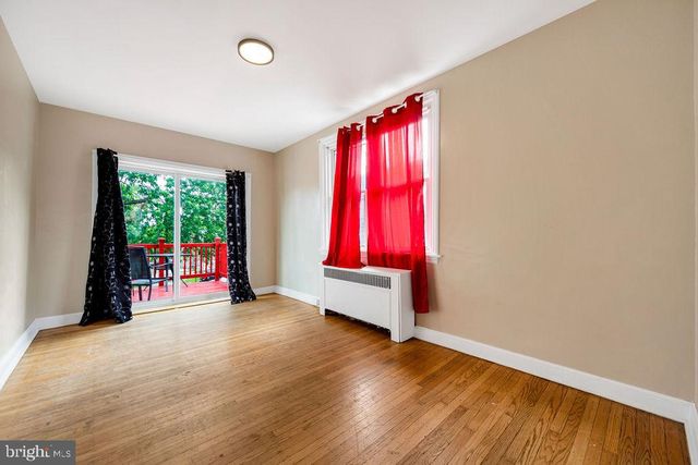 293 WABASH AVE, Lansdowne, PA 19050