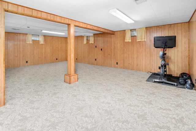 707 2nd Avenue NE, Saint Cloud, MN 56304