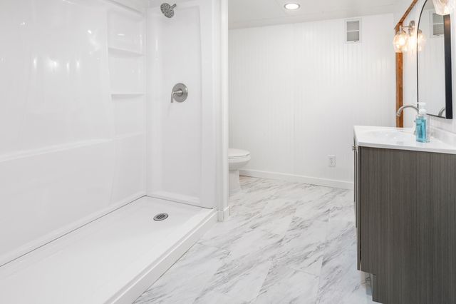 707 2nd Avenue NE, Saint Cloud, MN 56304