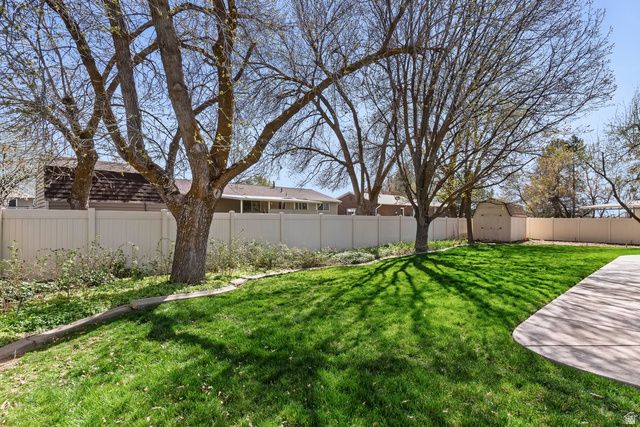 125 W 525 N, Kaysville, UT 84037