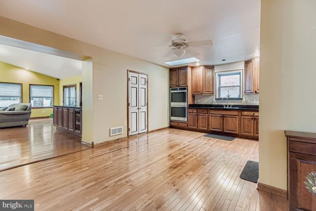 7406 POPLAR AVE, Baltimore, MD 21224