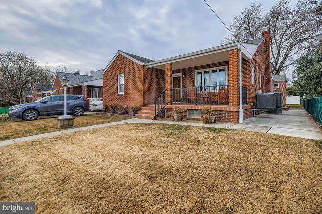 7406 POPLAR AVE, Baltimore, MD 21224