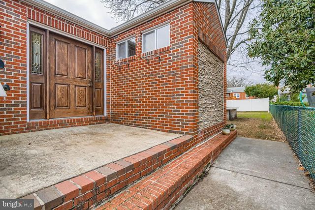 7406 POPLAR AVE, Baltimore, MD 21224