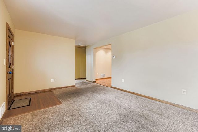 7406 POPLAR AVE, Baltimore, MD 21224