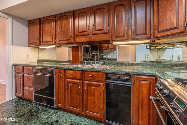 809 7th Street 809, Bristol, TN 37620