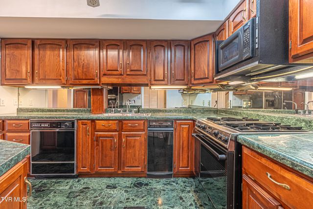 809 7th Street 809, Bristol, TN 37620