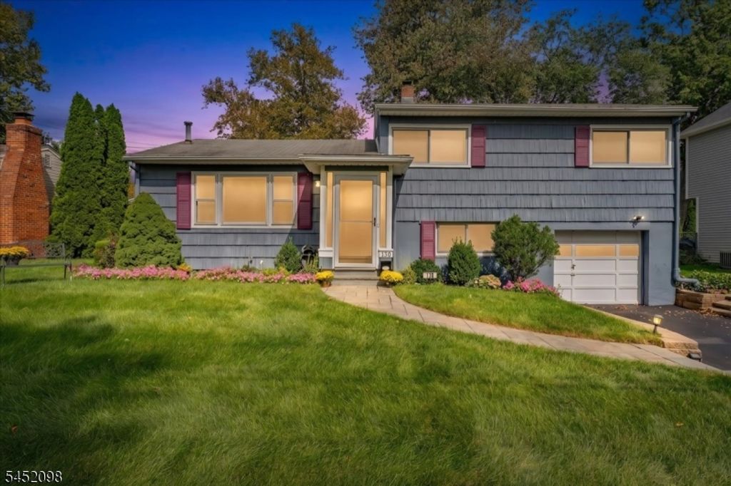 130 South Glenwood Road, Fanwood Boro, NJ 07023 — exterior