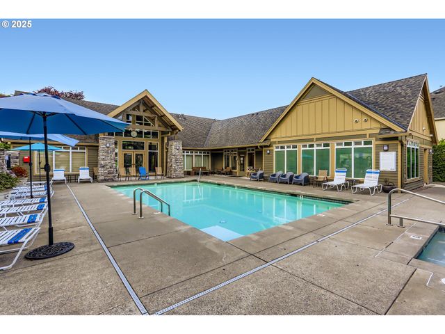 17083 Sw BERKELEY Ln, Beaverton, OR 97003