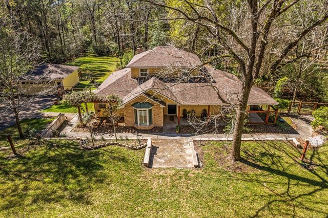 57 Lake Forest Circle, Conroe, TX 77384