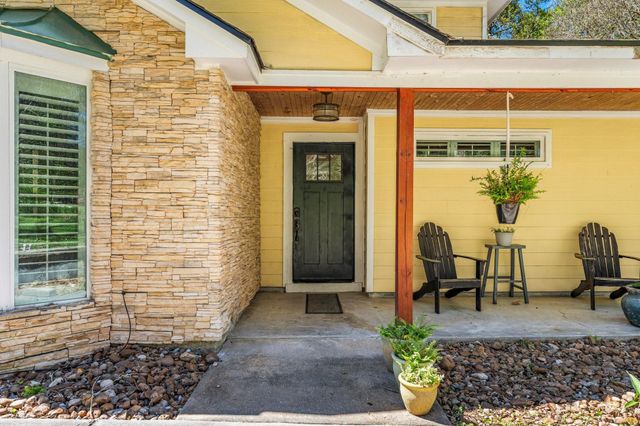 57 Lake Forest Circle, Conroe, TX 77384