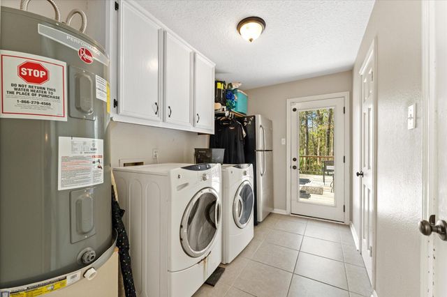 57 Lake Forest Circle, Conroe, TX 77384