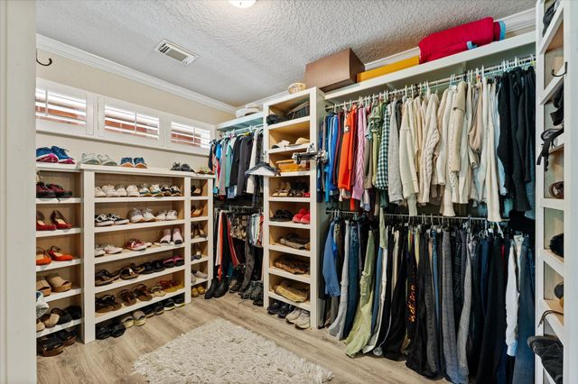 57 Lake Forest Circle, Conroe, TX 77384