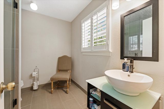 57 Lake Forest Circle, Conroe, TX 77384