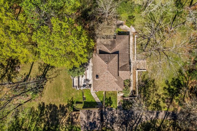 57 Lake Forest Circle, Conroe, TX 77384